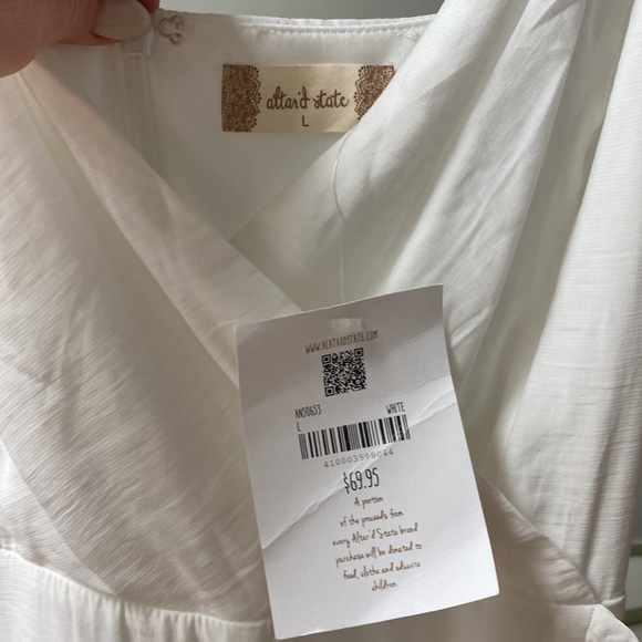 Altar’d State white mini wrap dress. NEW with tags - Picture 3 of 4